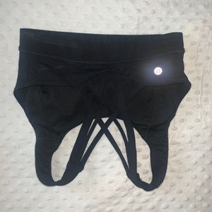 LULULEMON SPORTS BRA SIZE 6